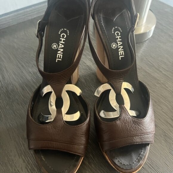 CHANEL Brown Platform Sandals with Silver Accents - Picture 1 of 13